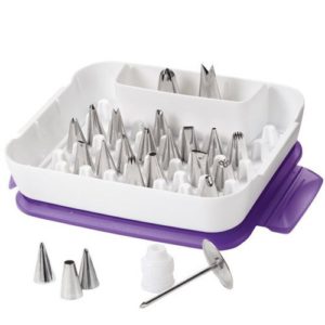 Wilton Frosting Decorating Tip Set